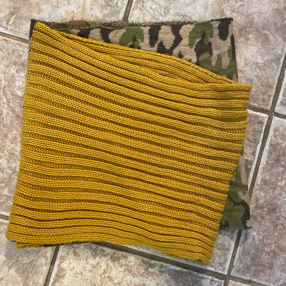 Infinity Scarf - Picture 3 of 3
